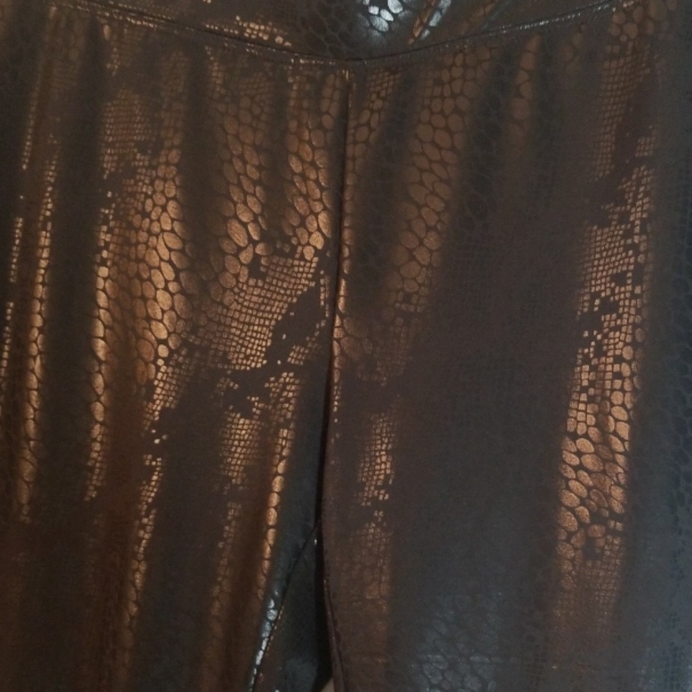 Express Snake Design Pants - Picture 6 of 7